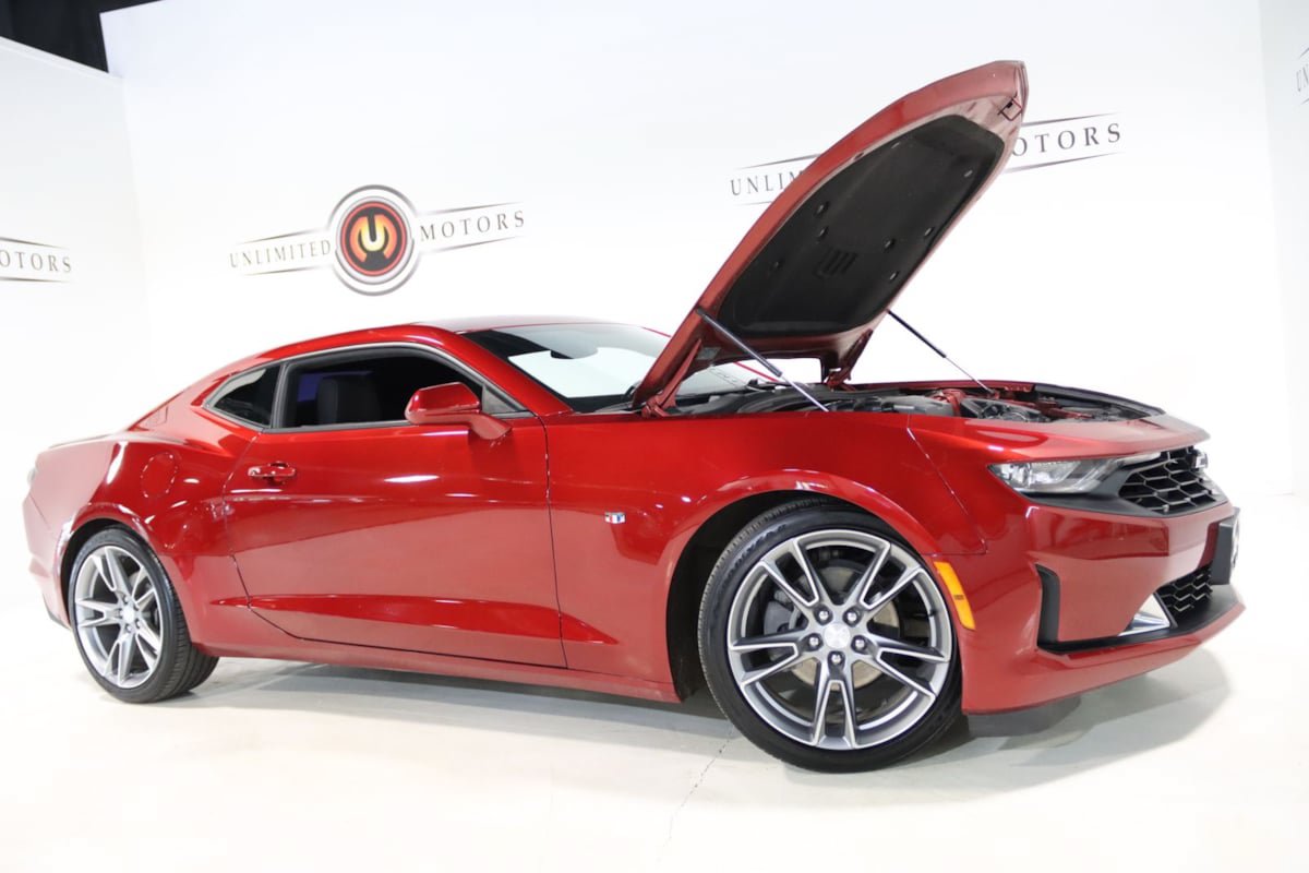 Used 2021 Chevrolet Camaro LT w/ RS Package RWD image 31