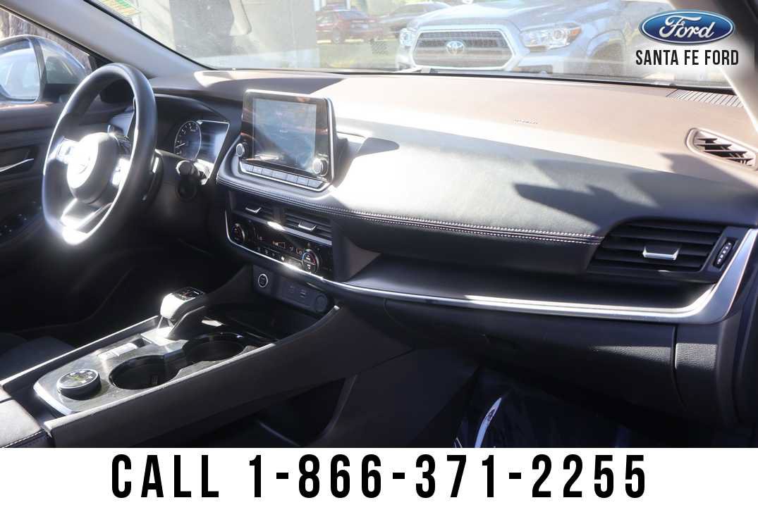 Used 2023 Nissan Rogue SV AWD/4WD image 26