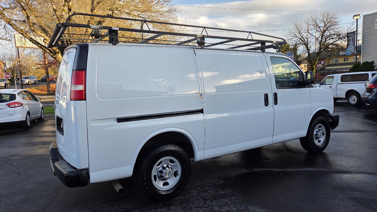 Used 2012 Chevrolet Express 3500 w/ Power Package image 7