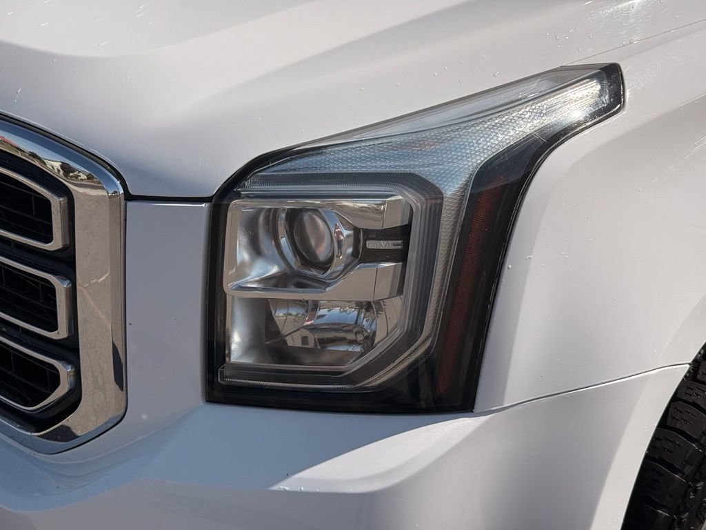 Used 2020 GMC Yukon SLT AWD/4WD image 10