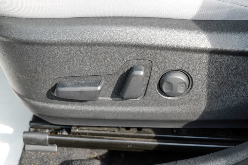 Used 2023 Hyundai Kona SEL AWD/4WD image 22