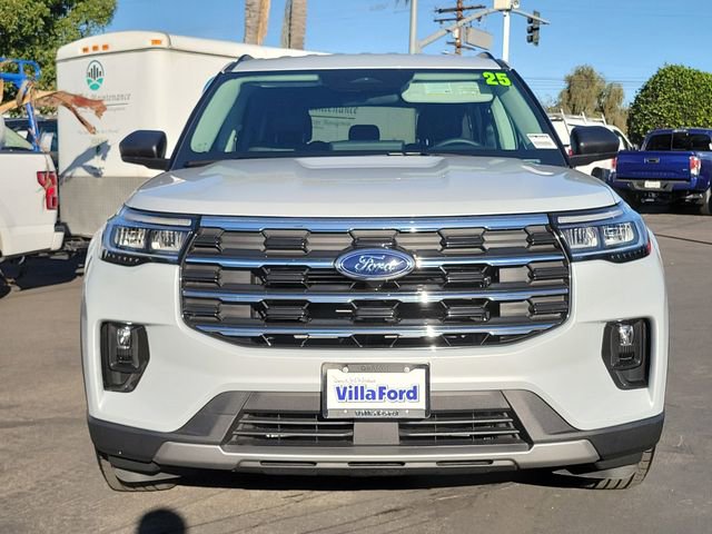 Used 2025 Ford Explorer Active w/ Active Comfort Package RWD image 23