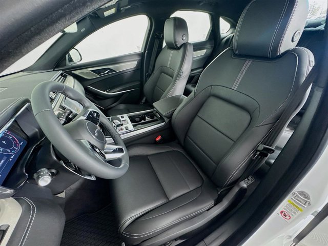 New 2024 Jaguar XF R-Dynamic SE image 11