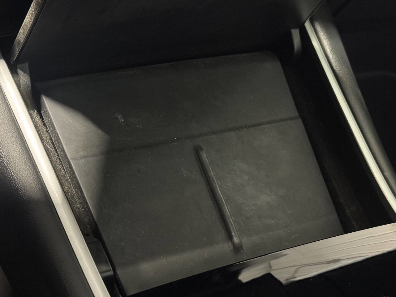 Used 2021 Tesla Model Y Long Range image 40