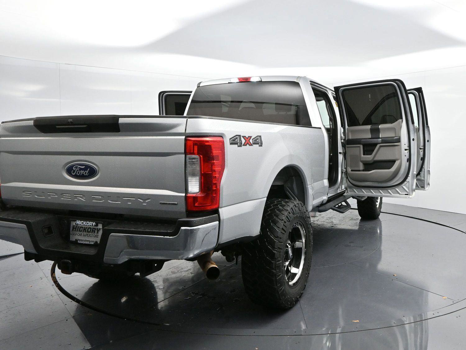 Used 2018 Ford F250 XLT AWD/4WD image 42
