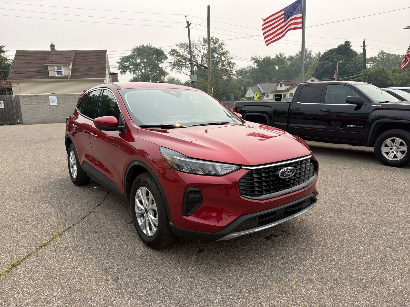 Used 2023 Ford Escape Active w/ Tech Pack #2 AWD/4WD video 2