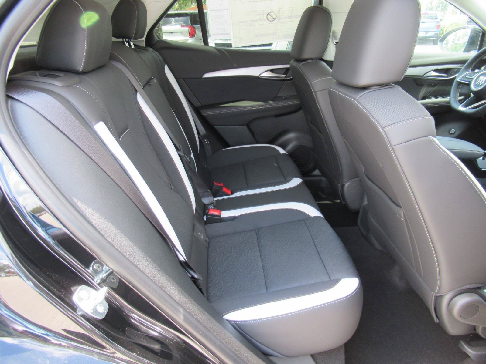 New 2026 Buick Envision Sport Touring AWD/4WD image 32