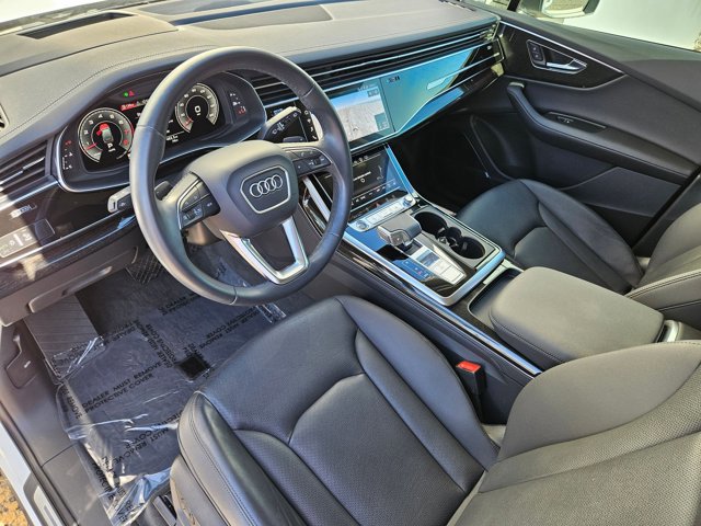Used 2023 Audi Q7 3.0T Prestige image 12