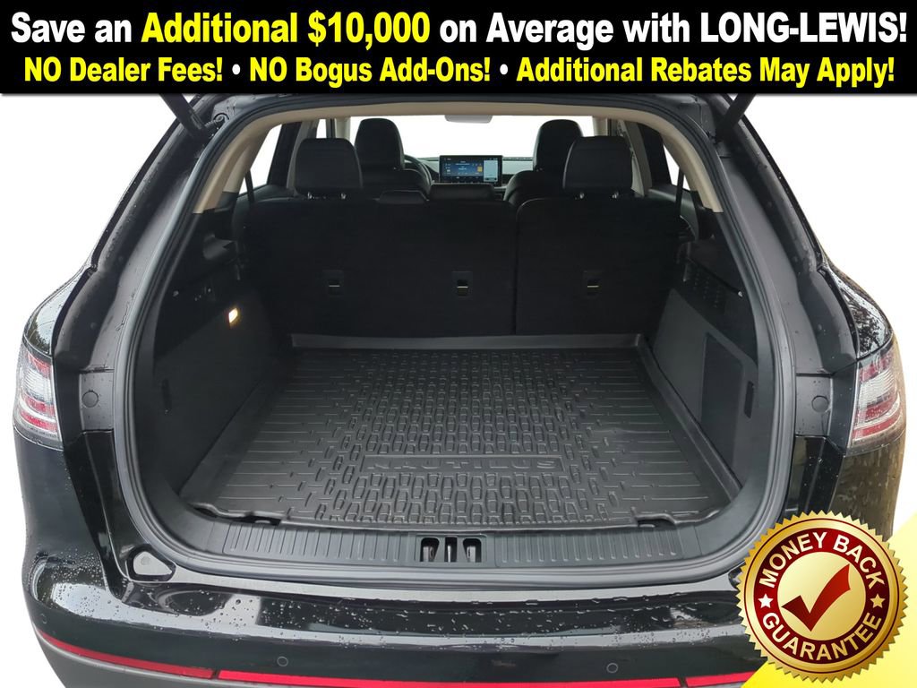 Certified 2022 Lincoln Nautilus Reserve w/ Equipment Group 201A image 23