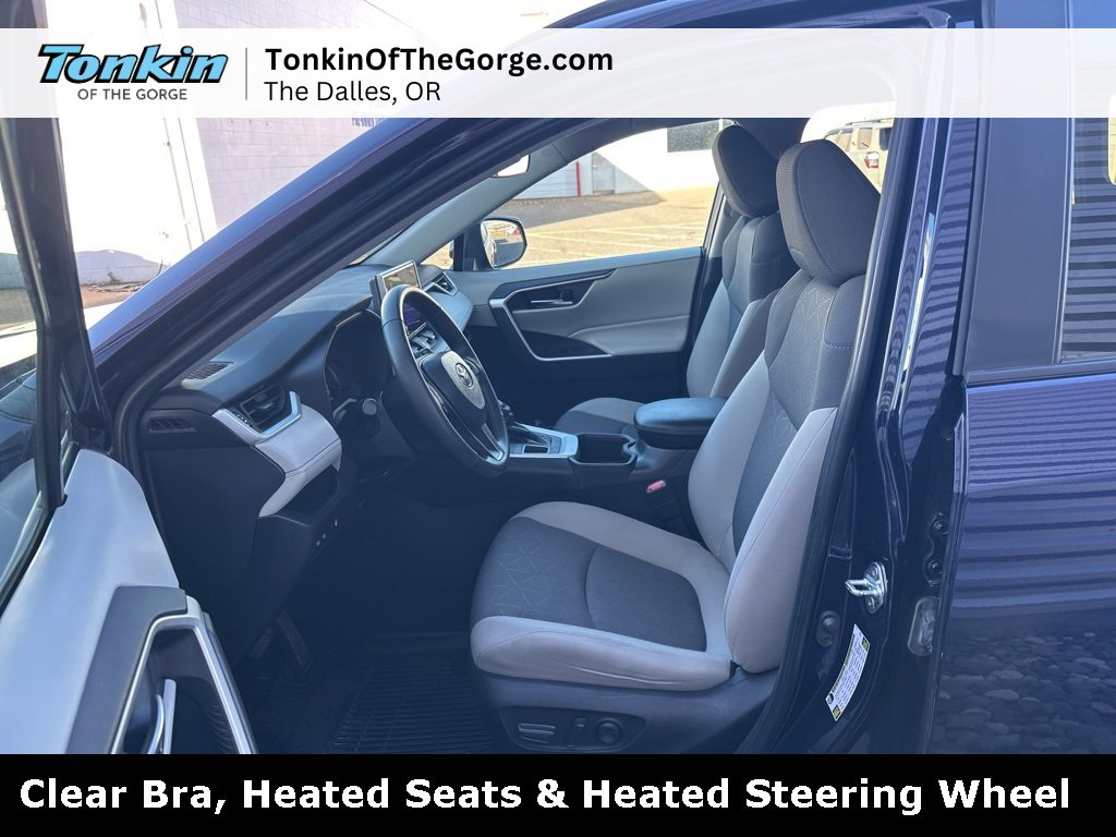 Used 2023 Toyota RAV4 XLE image 13