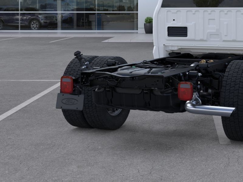 New 2025 Ford F450 XL w/ XL Chrome Package AWD/4WD image 21