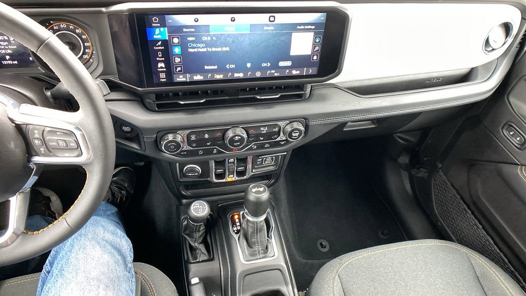 Used 2024 Jeep Wrangler Sahara w/ Safety Group image 23