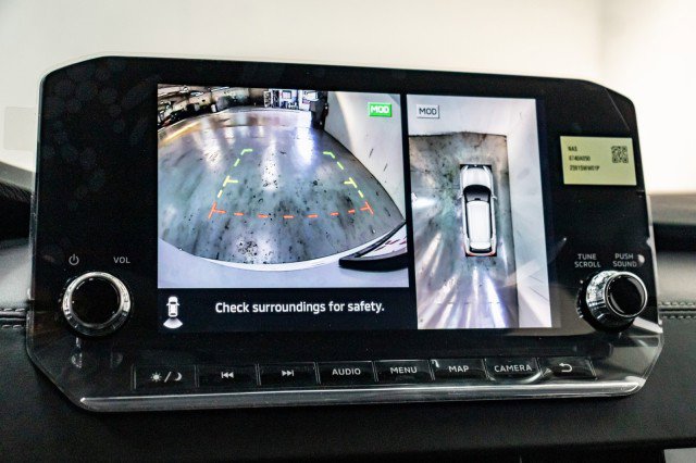 New 2025 Mitsubishi Outlander SE image 13