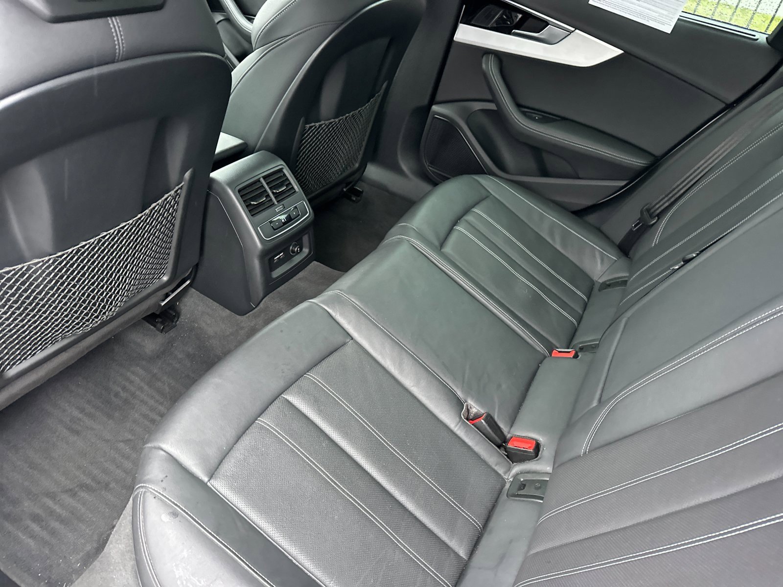 Used 2021 Audi S4 Premium Plus w/ Premium Plus Package image 11