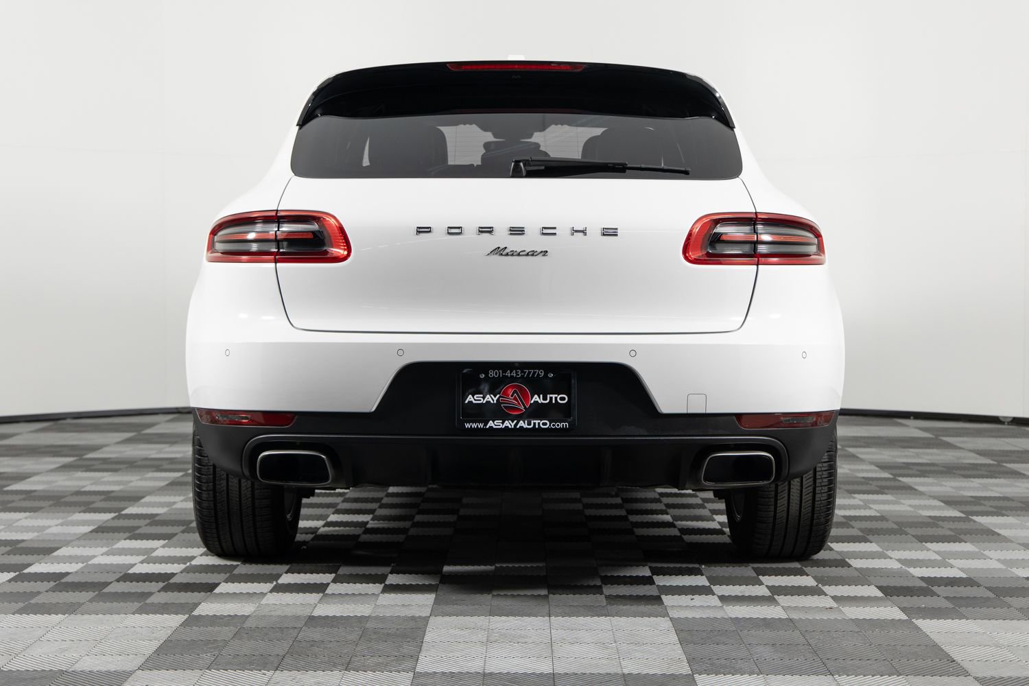 Used 2018 Porsche Macan Sport Edition image 6