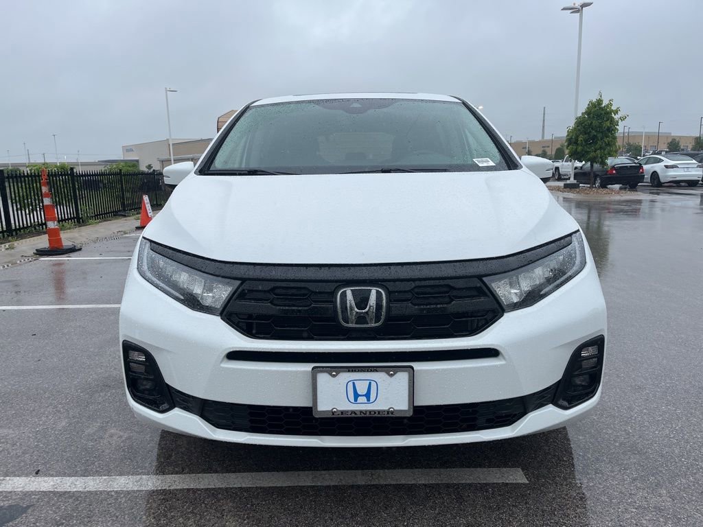 Certified 2026 Honda Odyssey Elite image 2