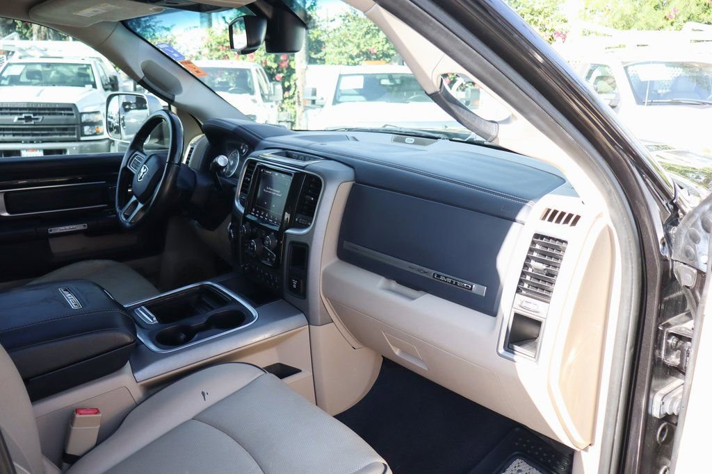 Used 2018 RAM 2500 Limited AWD/4WD image 48