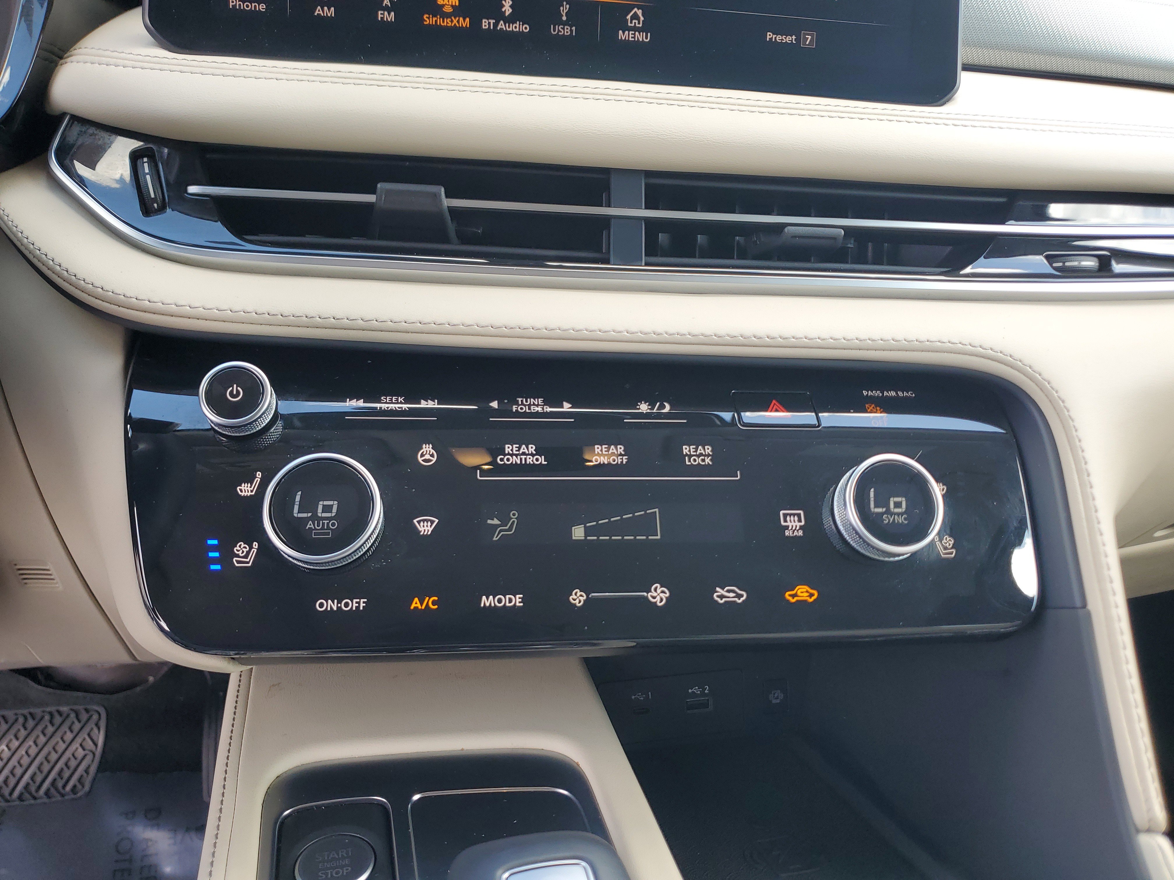 Used 2023 INFINITI QX60 Luxe AWD/4WD image 26