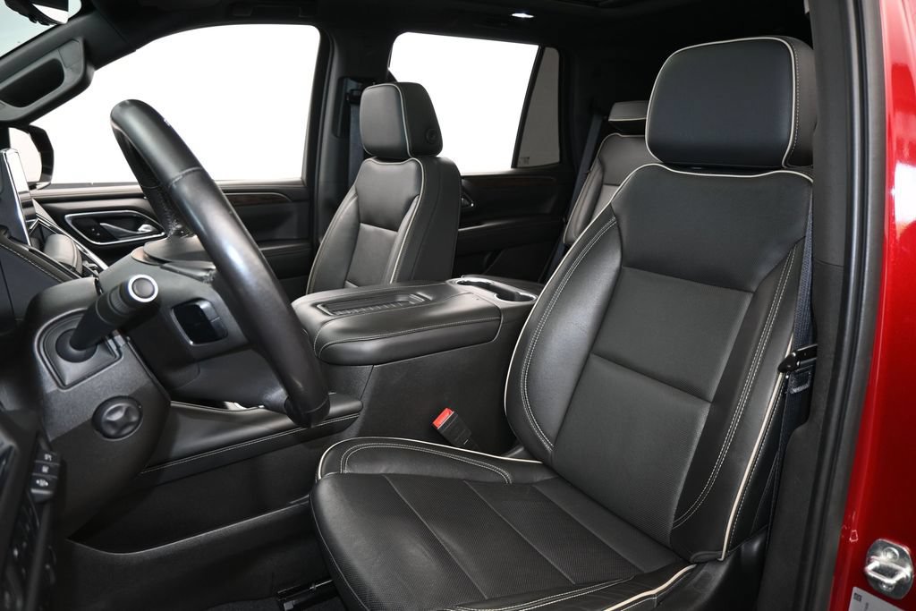 Used 2021 Chevrolet Tahoe Premier w/ Premium Package RWD image 10