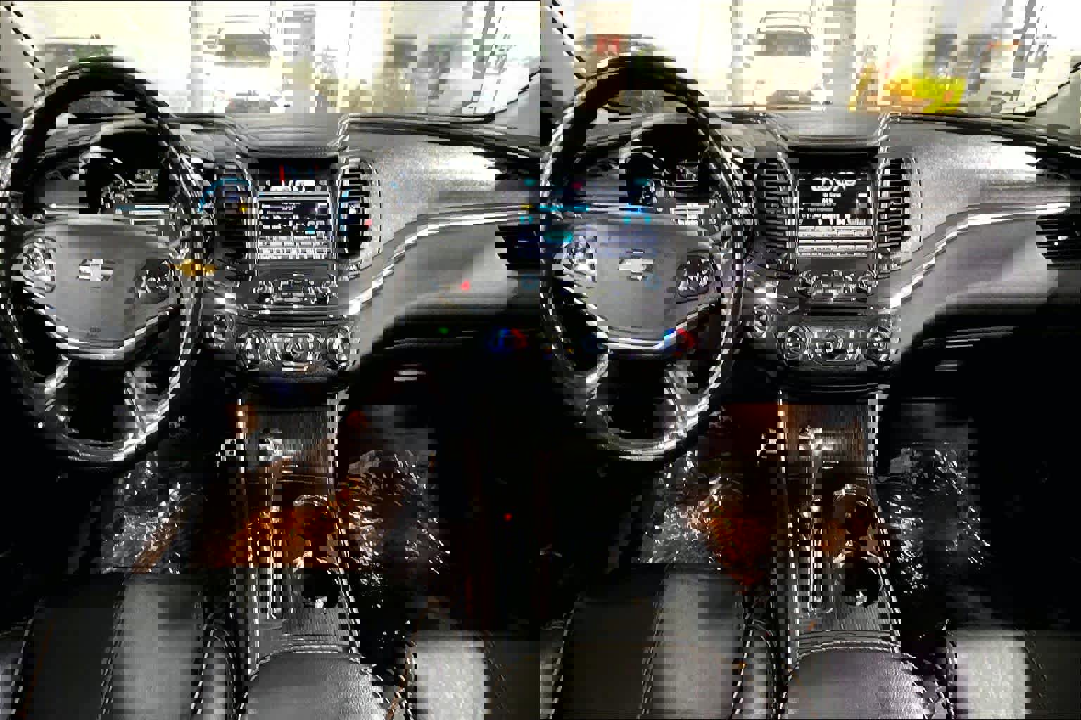 Used 2016 Chevrolet Impala LTZ image 16