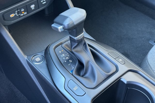 New 2026 Kia K4 FWD image 24