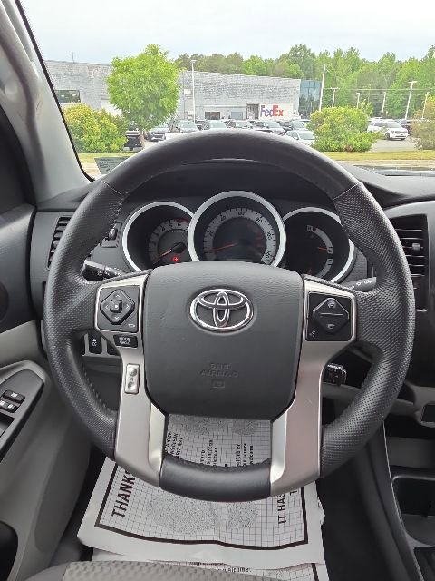 Used 2015 Toyota Tacoma PreRunner w/ Convenience Package RWD image 12