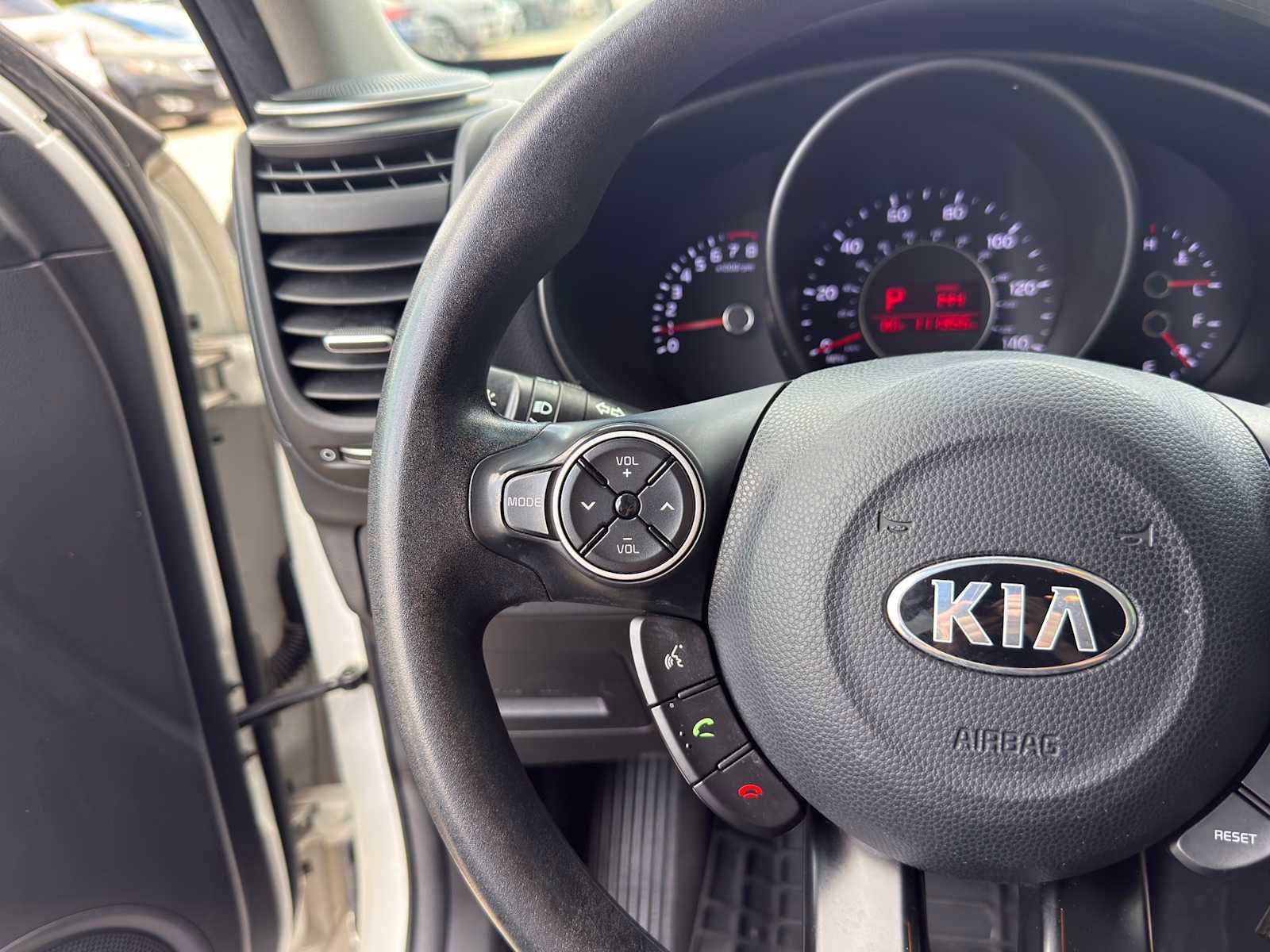 Used 2018 Kia Soul image 20