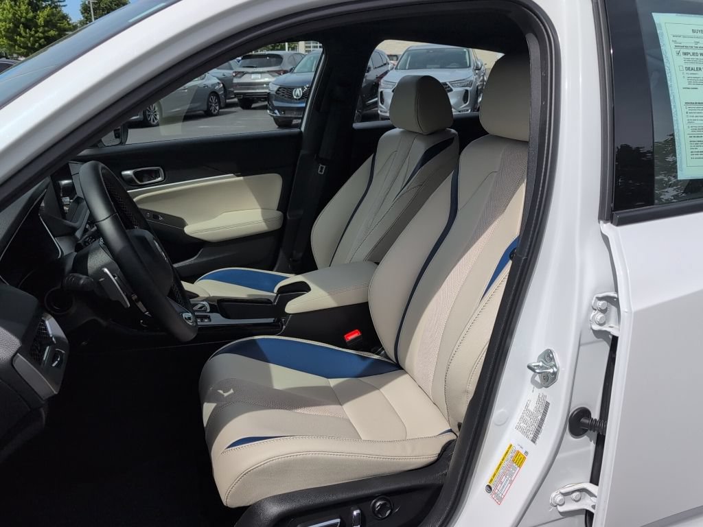 Certified 2026 Acura Integra A-Spec w/ Technology Package FWD image 13