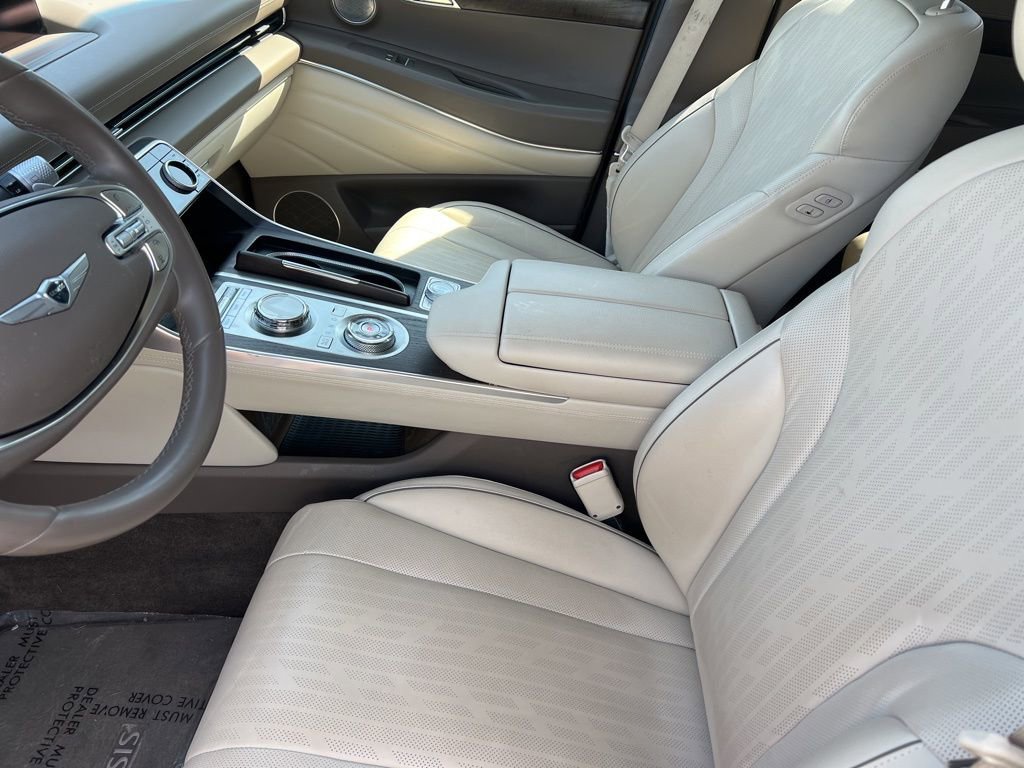 Used 2023 Genesis GV80 2.5T w/ Prestige 20" Package image 17