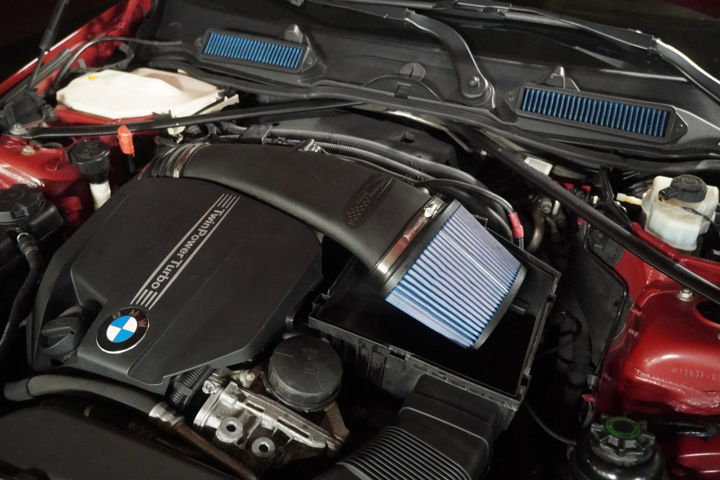 Used 2011 BMW 335i Convertible image 3