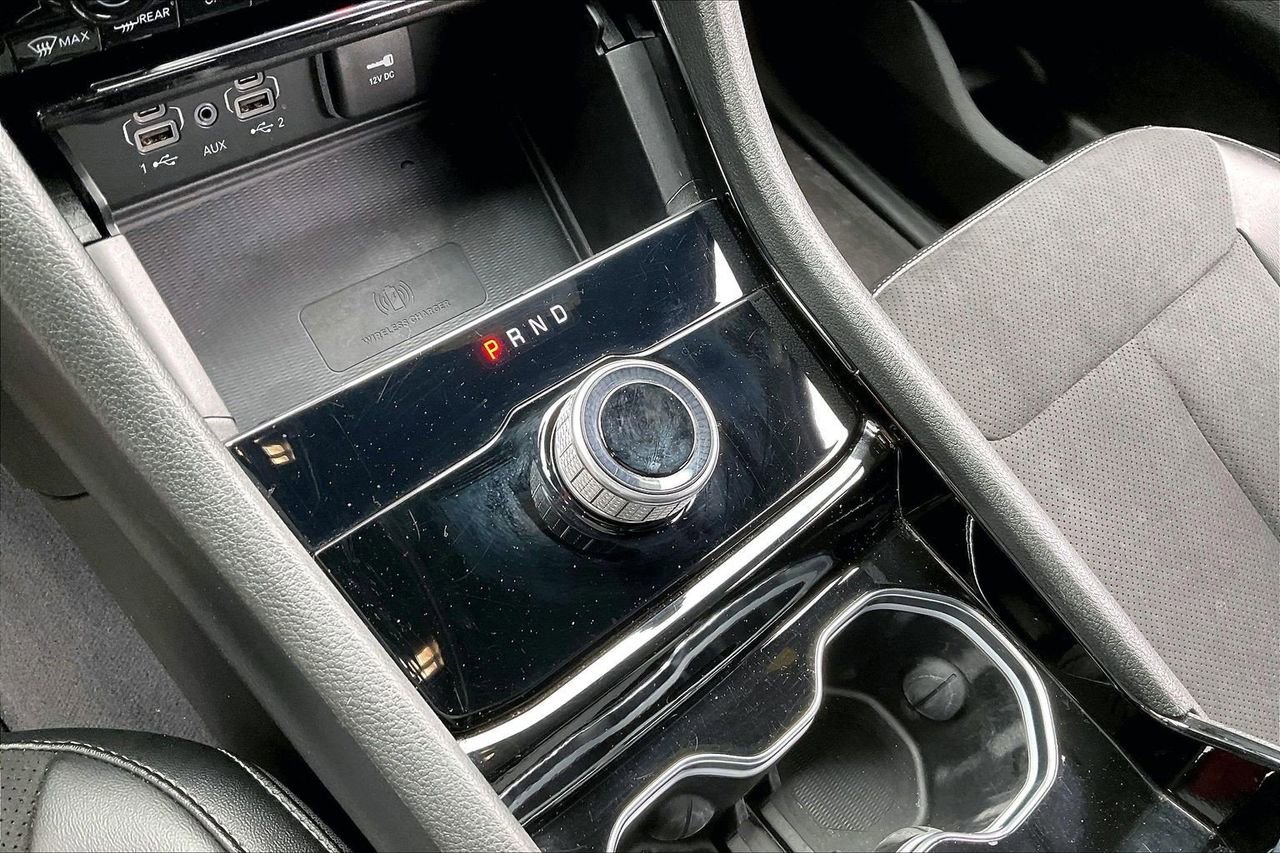 Used 2023 Jeep Grand Cherokee Altitude AWD/4WD image 31