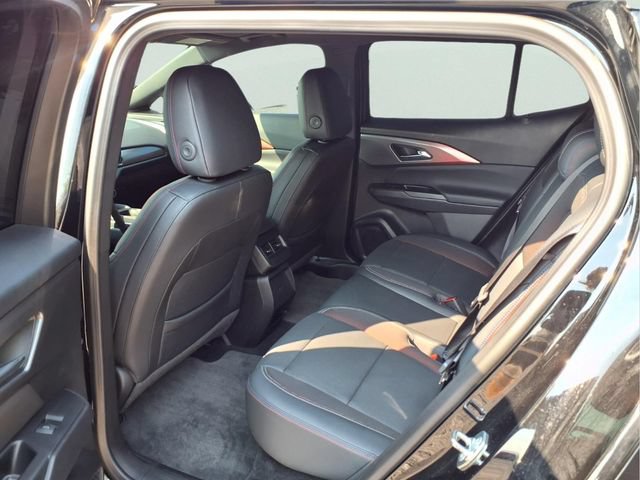 Used 2024 Chevrolet Equinox EV RS FWD image 19