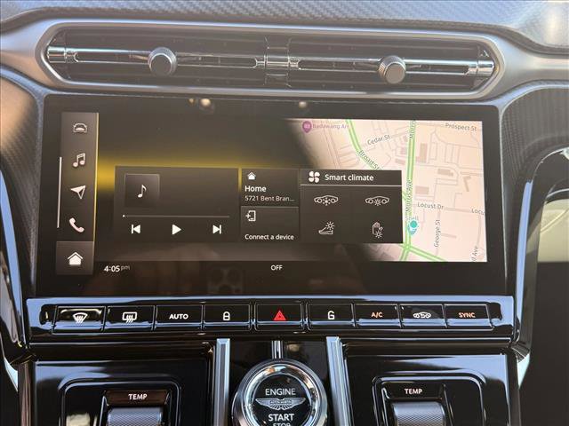 Used 2025 Aston Martin V8 Vantage Coupe image 19