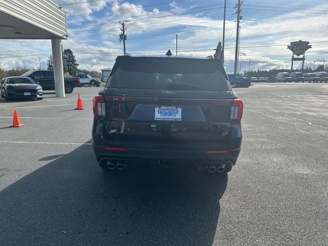 New 2026 Ford Explorer ST AWD/4WD image 3