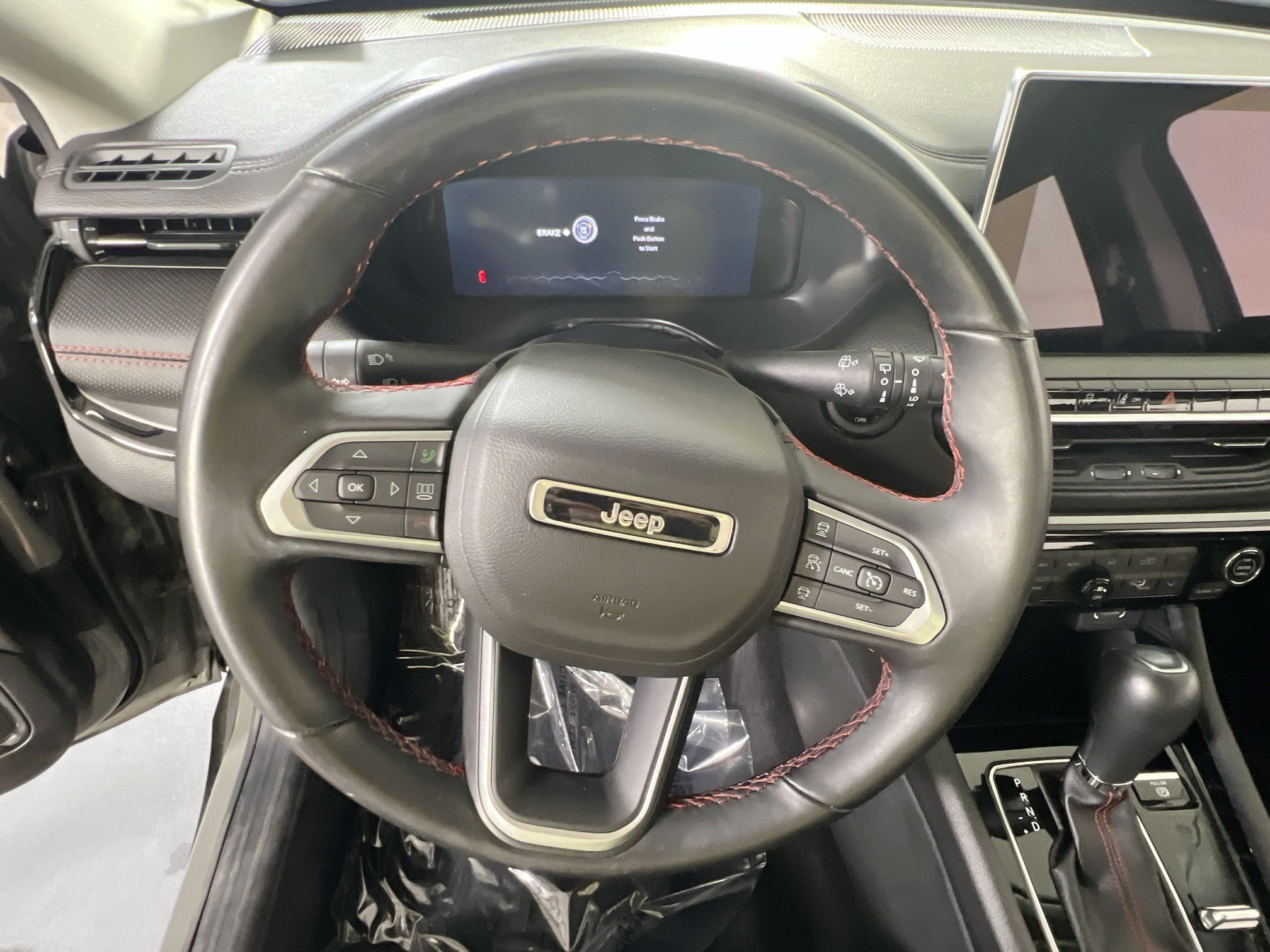Used 2022 Jeep Compass Trailhawk w/ Trailhawk Elite Group AWD/4WD image 11