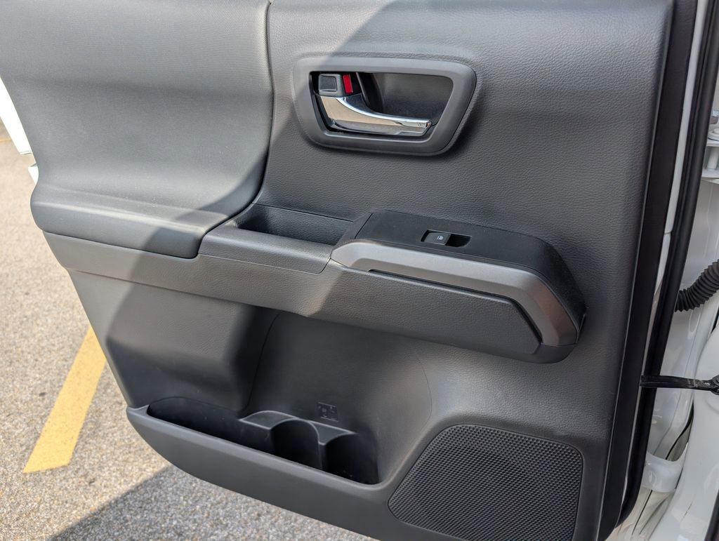 Used 2023 Toyota Tacoma TRD Sport w/ Advanced Technology Package image 27