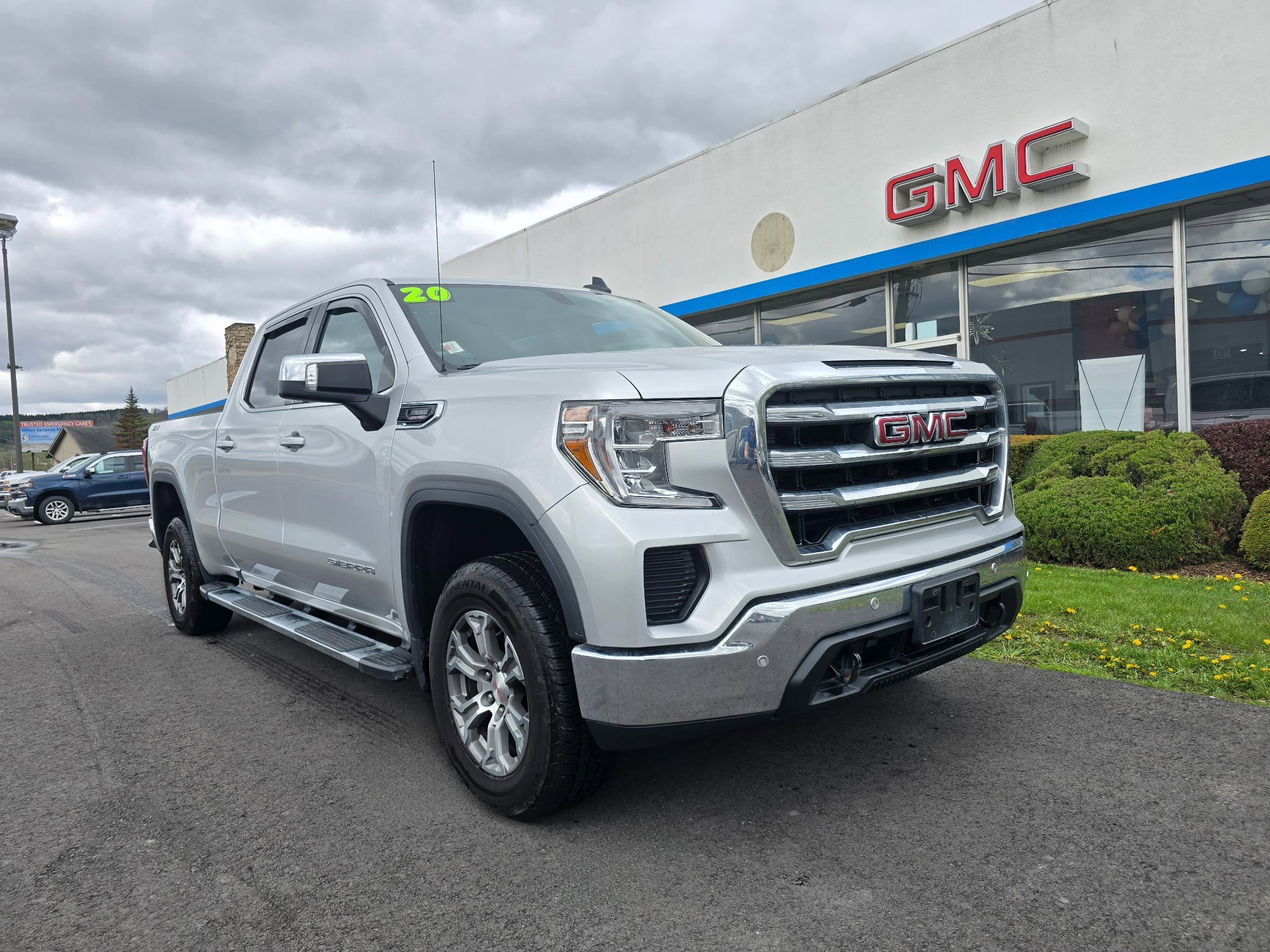 Used 2020 GMC Sierra 1500 SLE w/ SLE Value Package