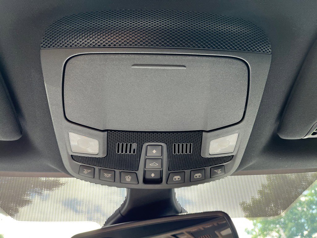 Used 2024 Ford Edge ST-Line w/ Cold Weather Package image 29