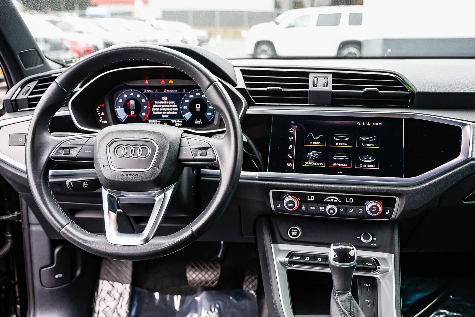 Used 2022 Audi Q3 2.0T Premium AWD/4WD image 3