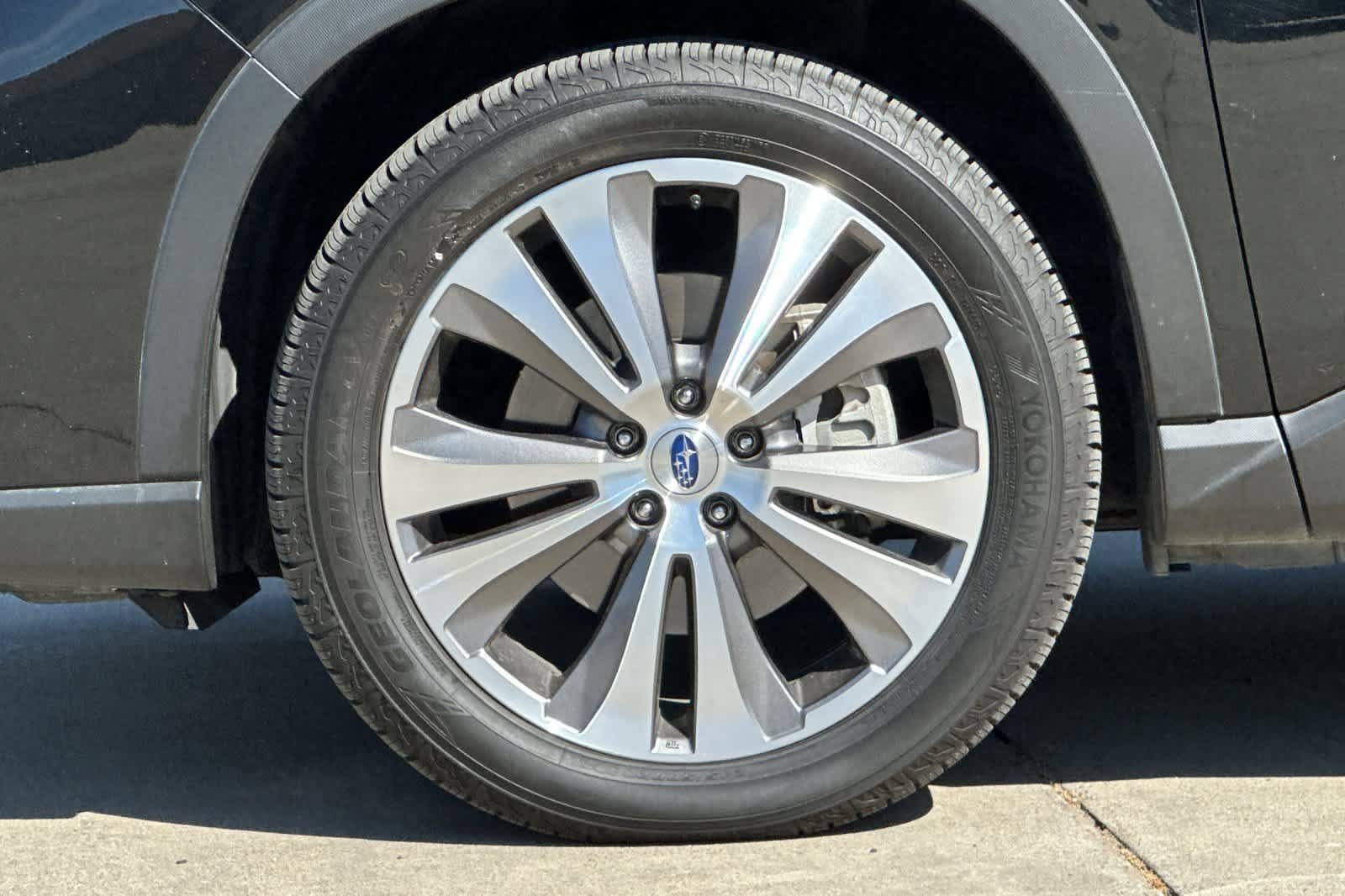Used 2019 Subaru Ascent Touring w/ Popular Package #3 AWD/4WD image 27