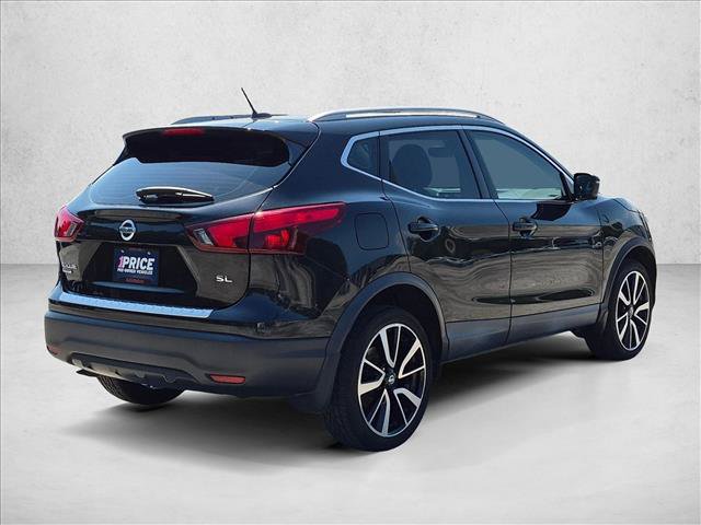 Used 2017 Nissan Rogue Sport SL w/ SL Premium Package FWD image 5