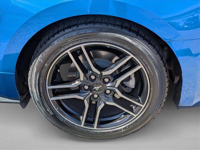Used 2020 Ford Mustang Premium RWD image 8
