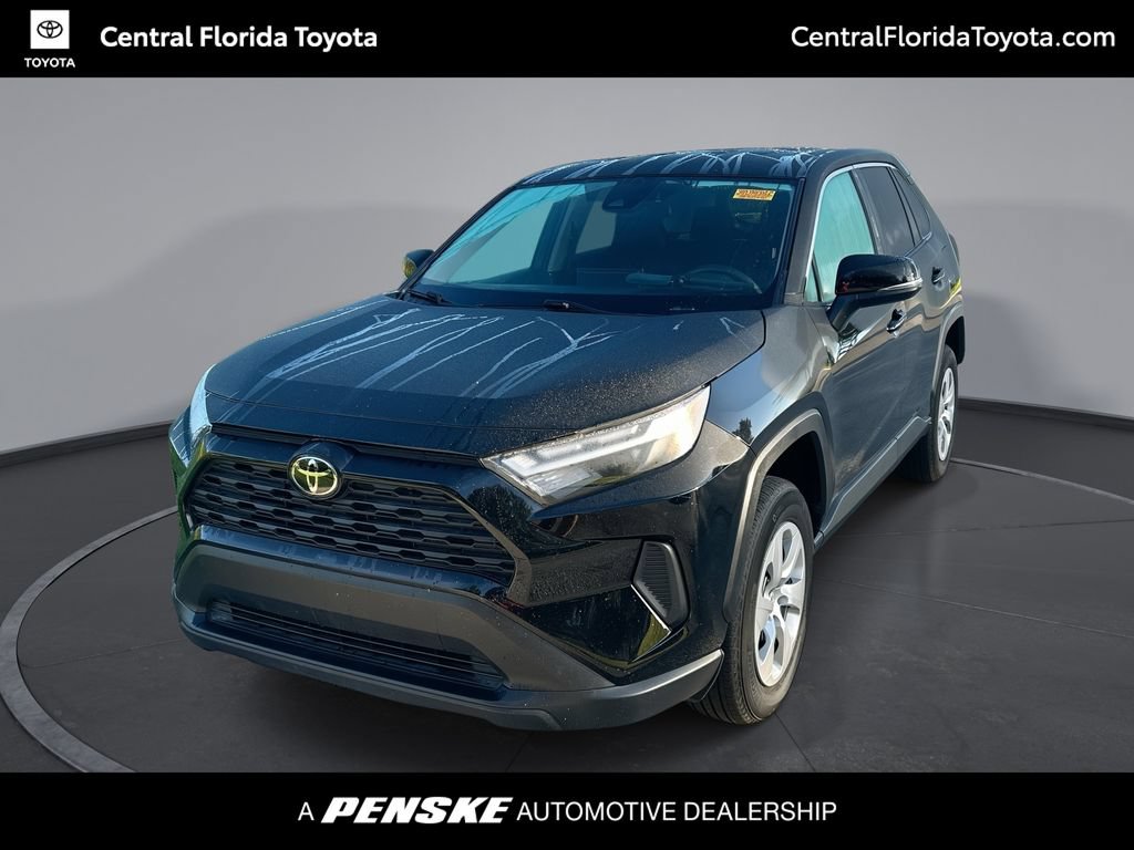 Used 2025 Toyota RAV4 LE FWD image 1