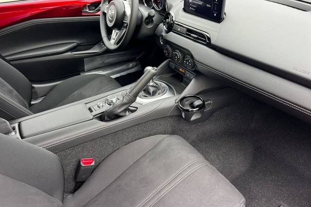New 2026 MAZDA MX-5 Miata Club RWD image 16