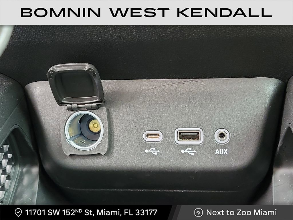 Used 2023 Chevrolet TrailBlazer LT w/ Convenience Package image 20