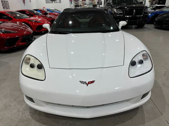 Used 2012 Chevrolet Corvette Convertible w/ 2LT Preferred Equipment Group RWD image 7