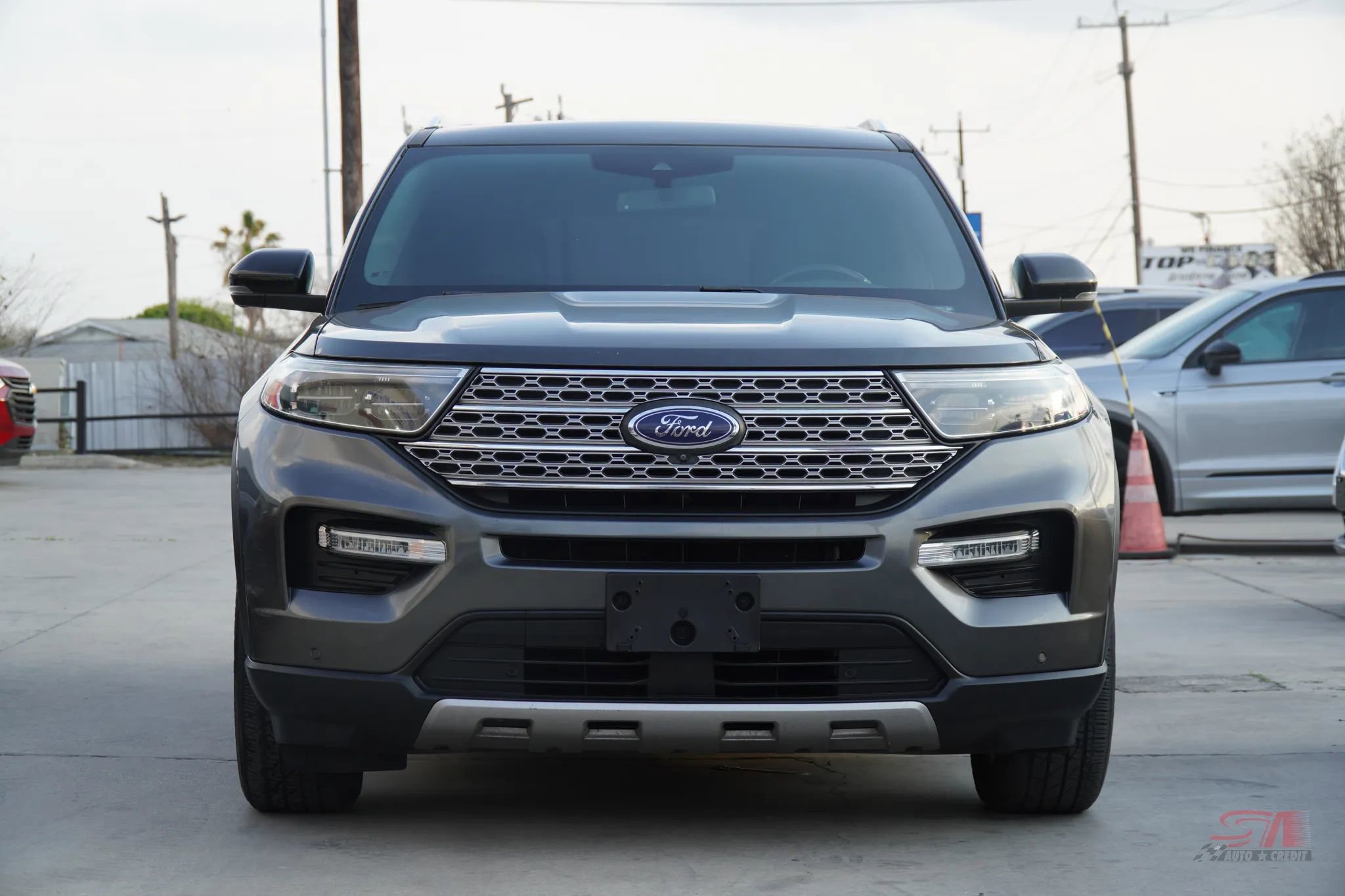 Used 2020 Ford Explorer Limited w/ Class III Trailer Tow Package image 2