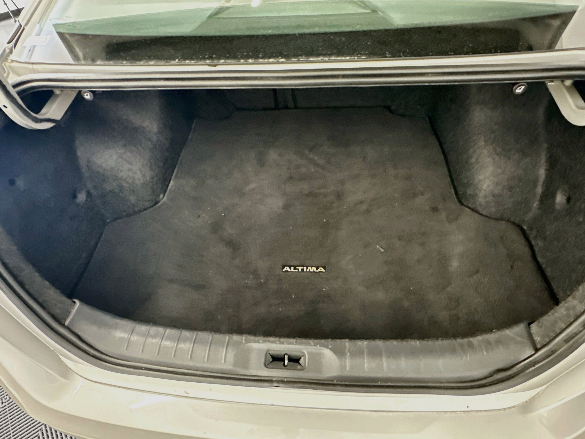 Used 2019 Nissan Altima 2.5 S FWD image 29