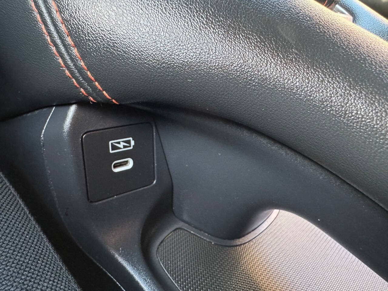 Used 2024 Honda HR-V Sport image 18