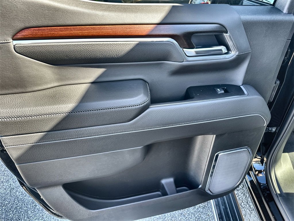 New 2026 GMC Sierra 1500 Denali w/ Denali Reserve Package image 15